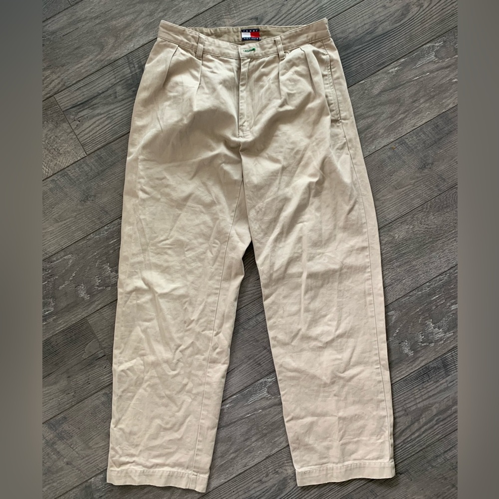Men’s Tommy Hilfiger Khaki Pleated pants khaki